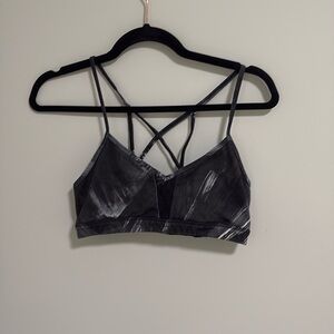 Strappy back alo yoga sports bra